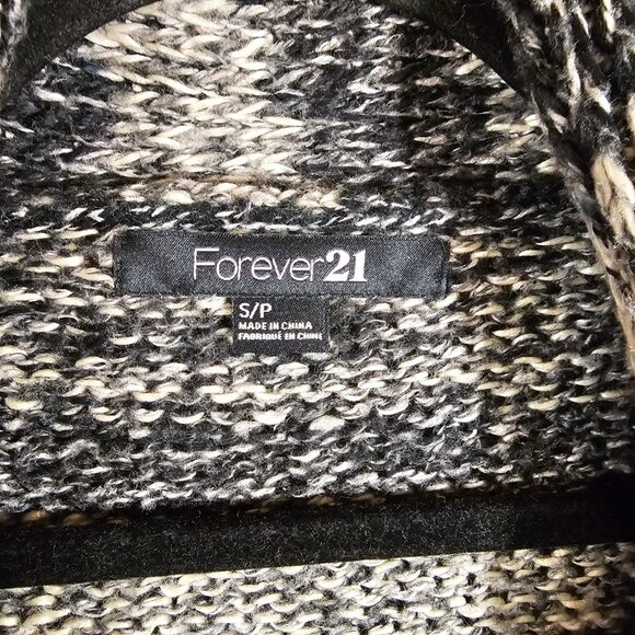 Forever 21 black, grey and cream cardigan. Size S - Picture 3 of 4